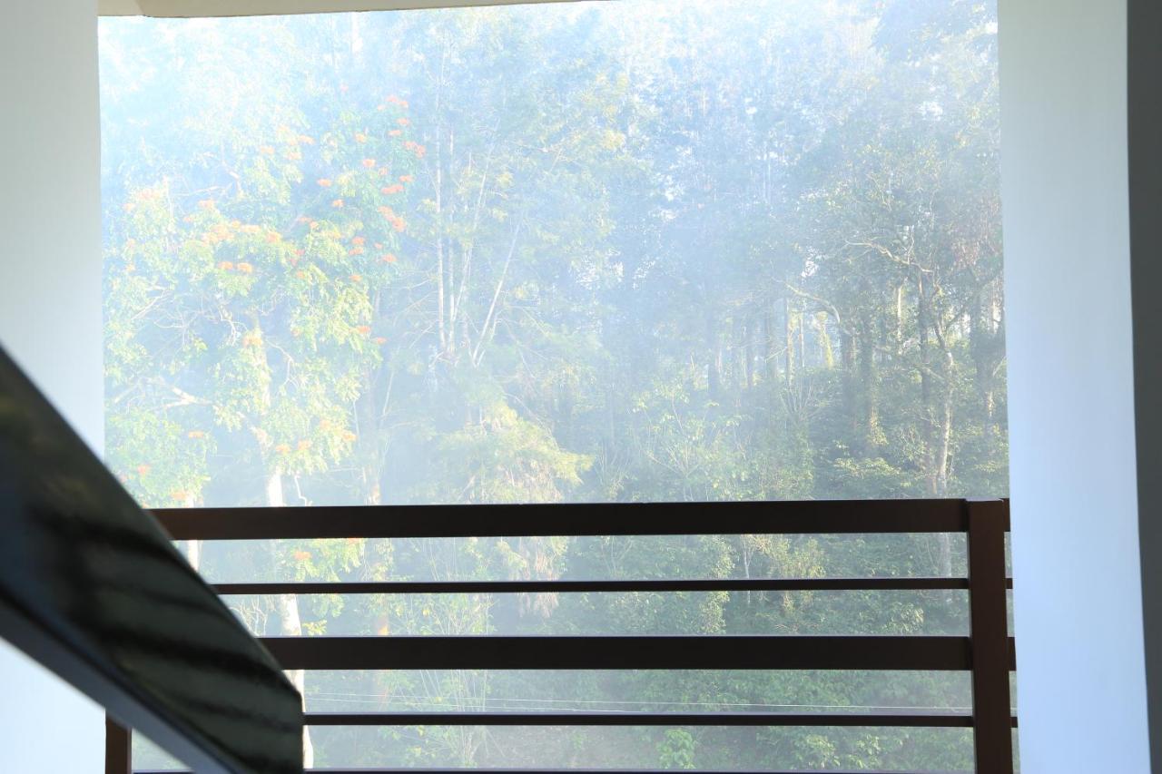 Aditi Thekkady Exterior photo